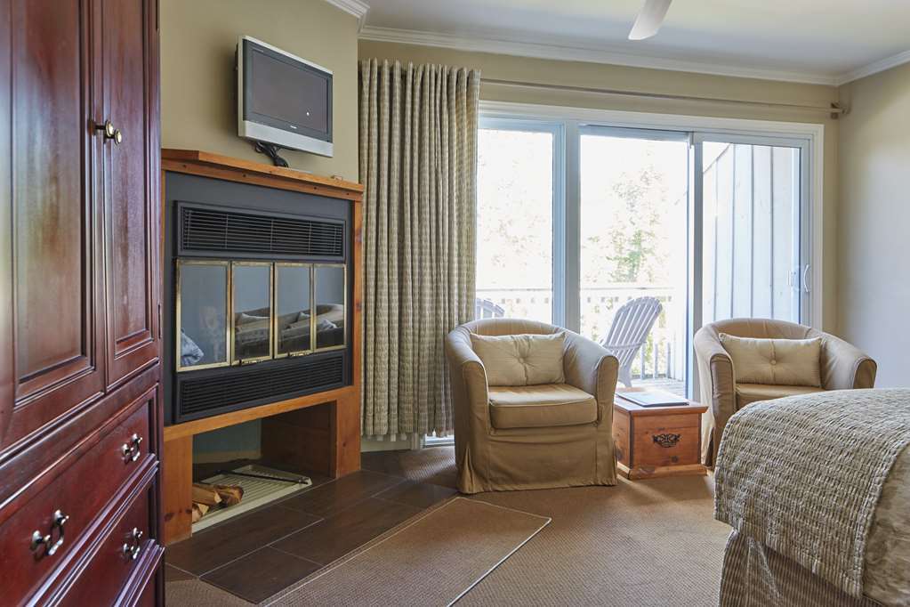 Sir Sam'S Inn & Spa (Adults Only) Haliburton Room photo